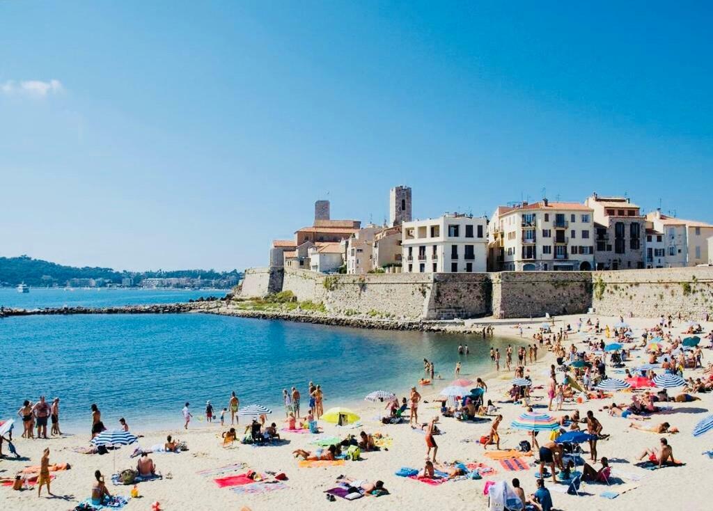 Apartamento Appt Moderne Vieil Antibes 3 Piec Exterior foto